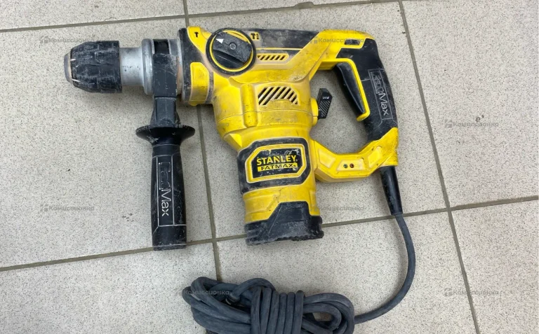 Перфоратор SDS-plus Stanley Fatmax FME1250K