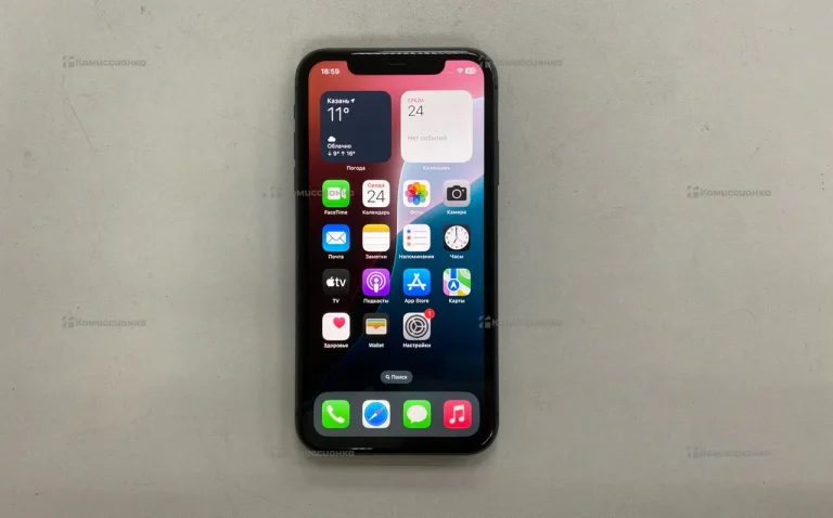 Apple iPhone 11 64 ГБ