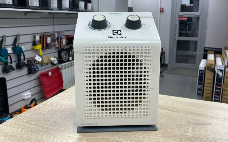Электро тепло вентилятор ELECTROLUX efh/s-1115