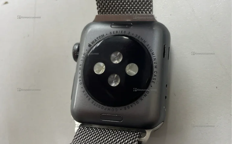 Часы Apple Watch Series 3 38mm