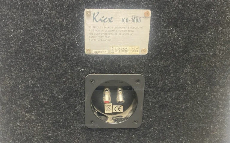 Сабвуфер Kicx ICQ-300B