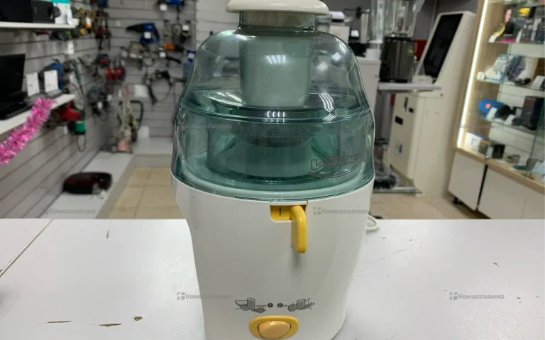 Соковыжималка Moulinex vitae plus