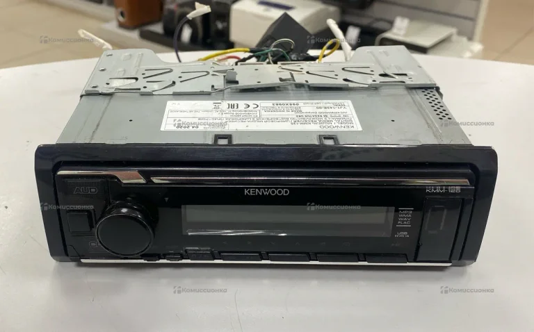 Автомагнитола Kenwood KMM-125
