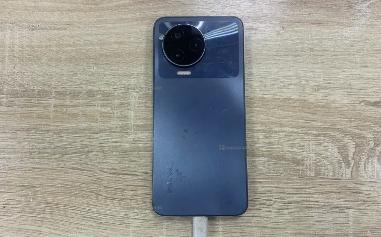 Infinix Note 12 8/128 ГБ