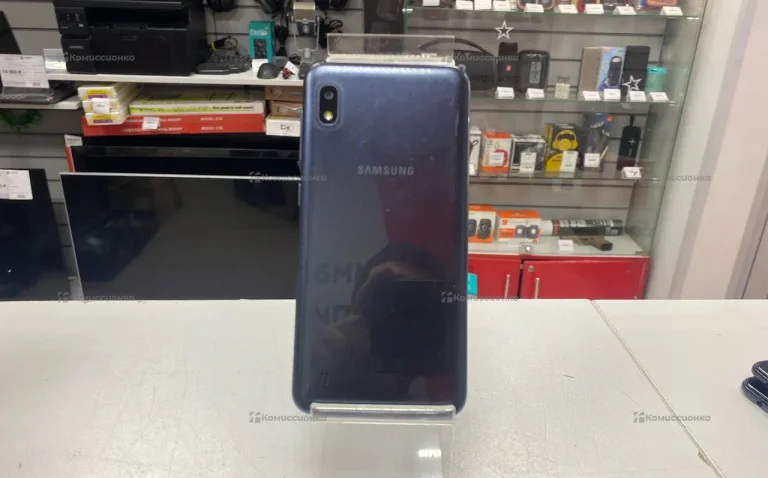 Samsung Galaxy A10 3/32 ГБ