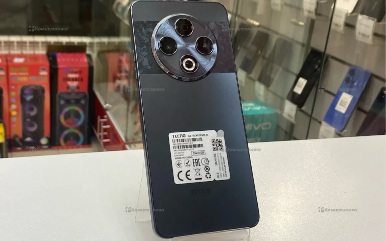Tecno Spark 30 8/256 ГБ