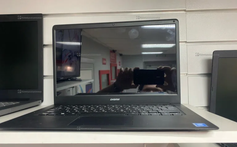 Ноутбук  DIGMA