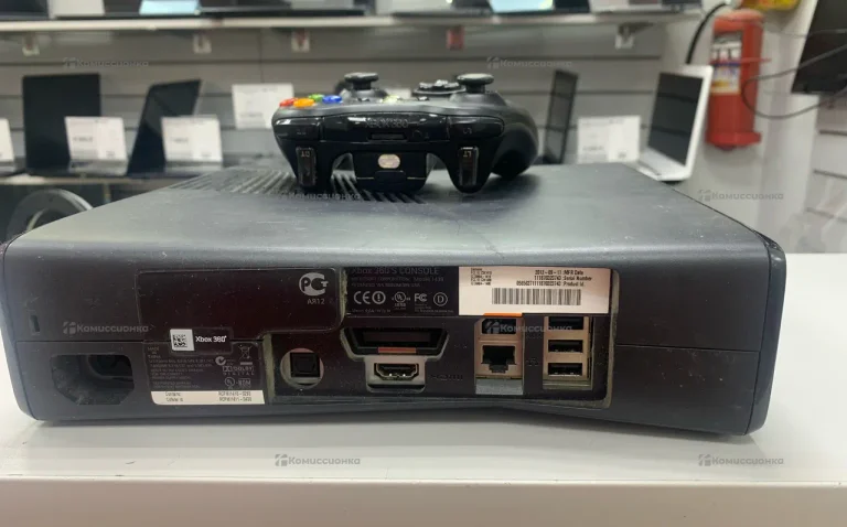 Приставка Xbox 360