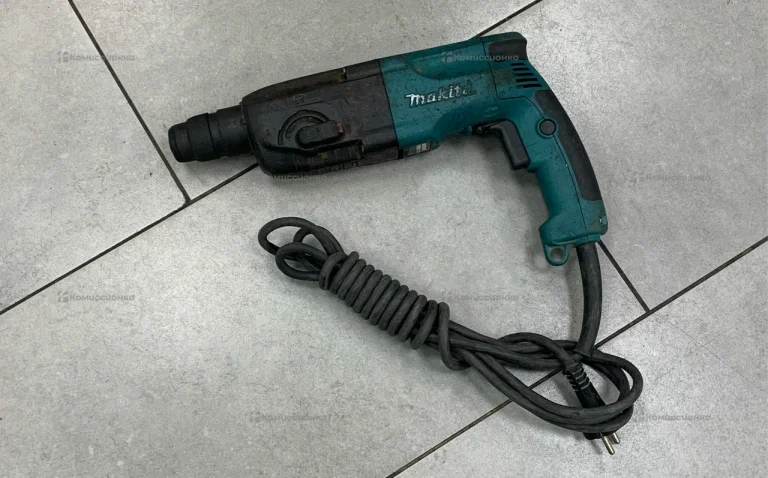 Перфоратор Makita 2470HR