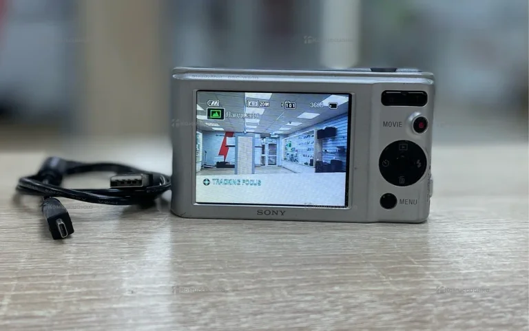 Фотоаппарат  Sony cyber-shot DSC-W800