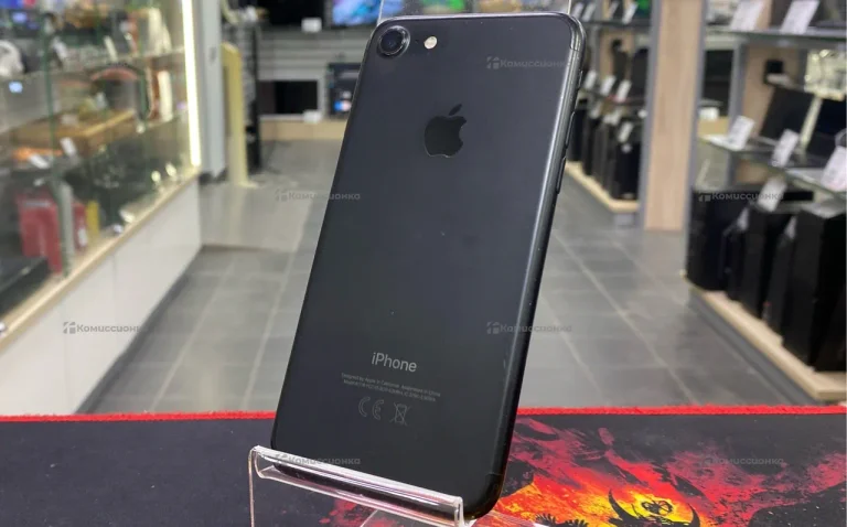 Apple iPhone 7 32 ГБ