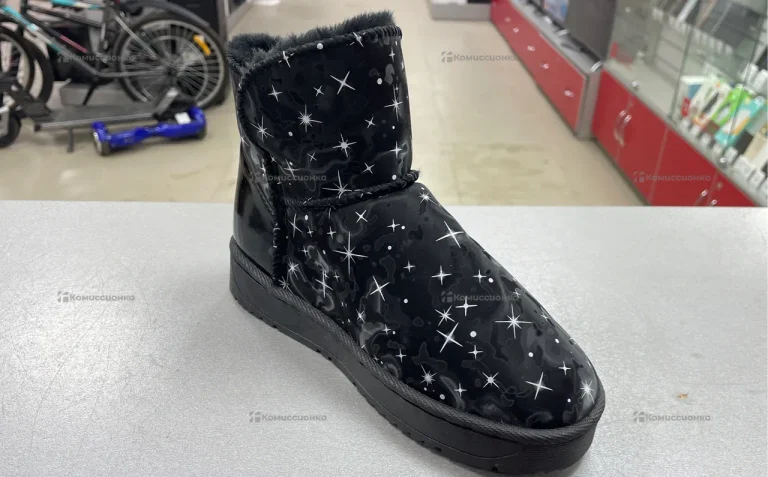 Ботинки черные женские 36