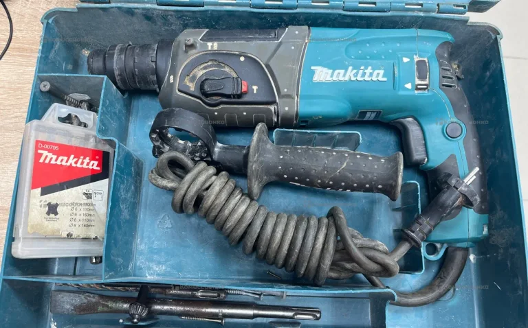 Перфоратор makita HR2470