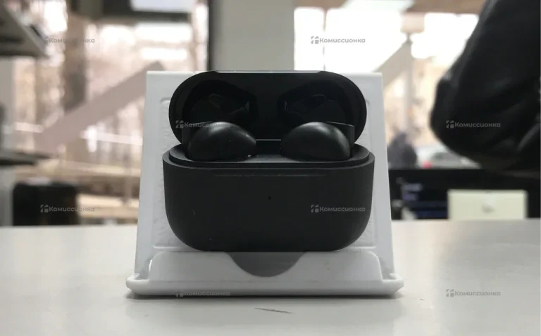 Наушники  чёрные