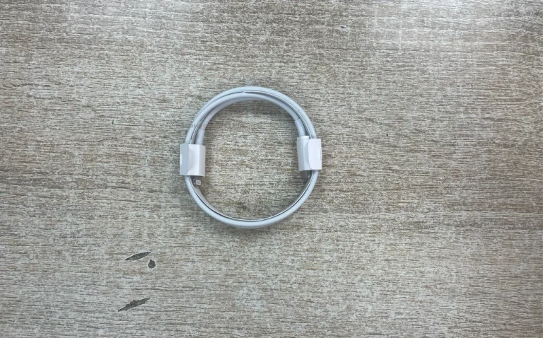 Кабель Type-C на Lighting