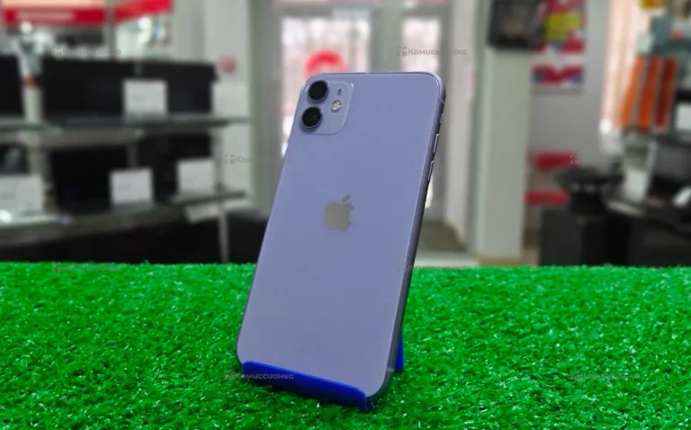 Apple iPhone 11 4/64 ГБ