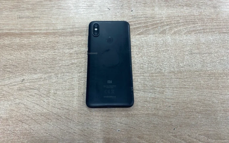 Xiaomi Mi A2 (Mi 6X) 4/64 ГБ