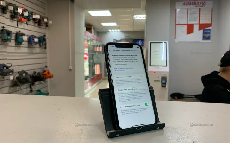 Apple iPhone 11 4/64 ГБ
