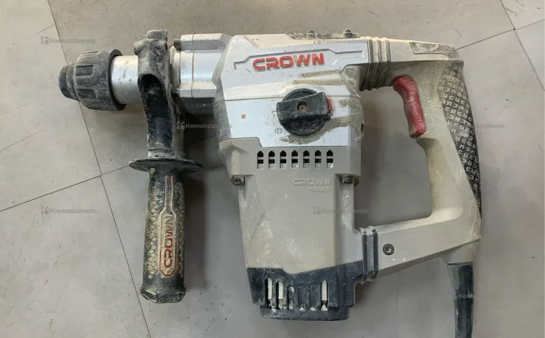 Перфоратор CROWN CT18158 BMC