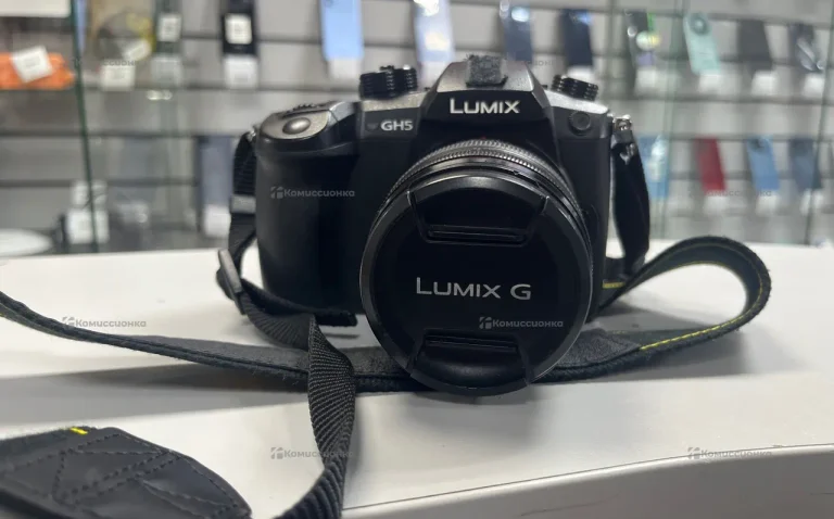 Фотоаппарат lumix gh5 , объектив 12-35