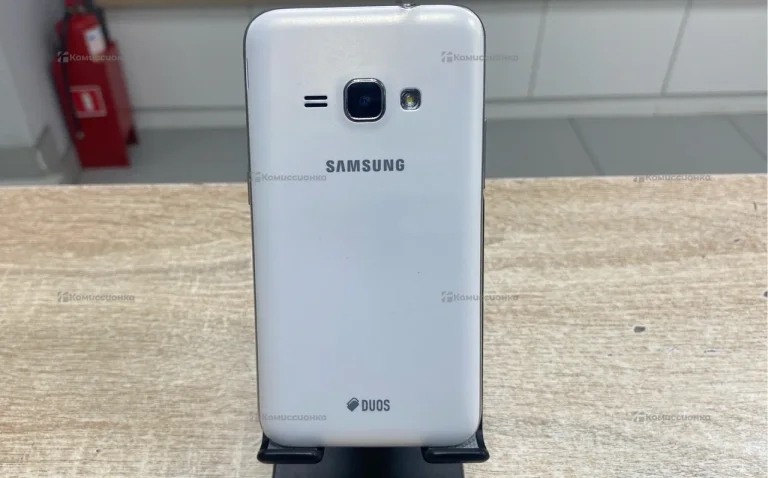 Samsung Galaxy j1 2016