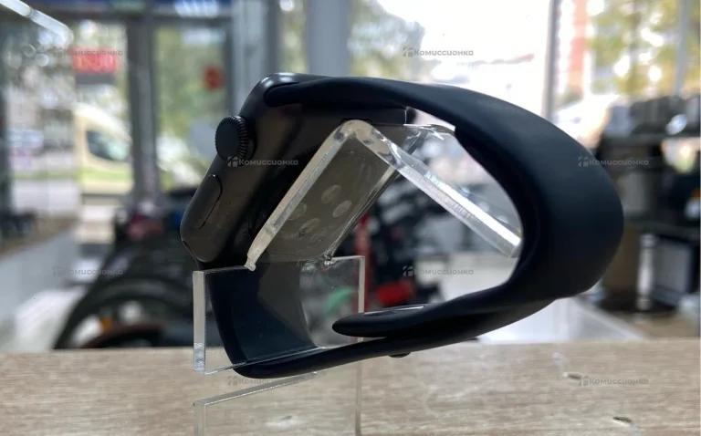 Часы  Apple Watch Series 3 38mm