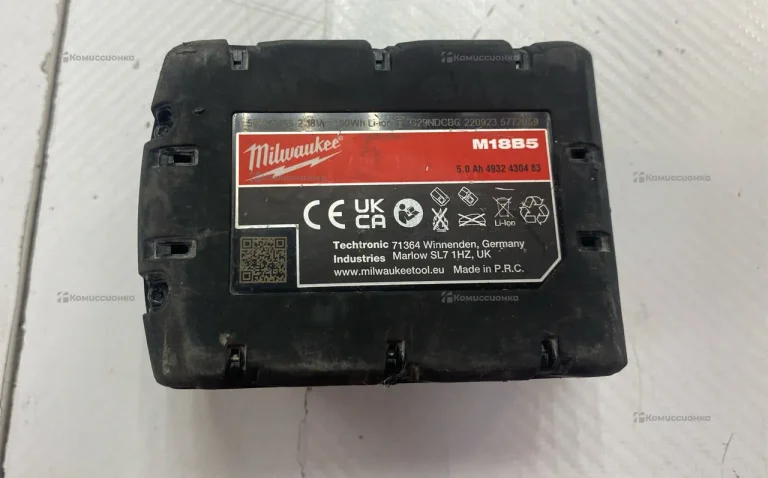 АКБ Milwaukee M18B5
