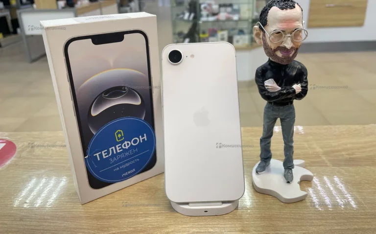 Apple iPhone 16e 8/128 ГБ