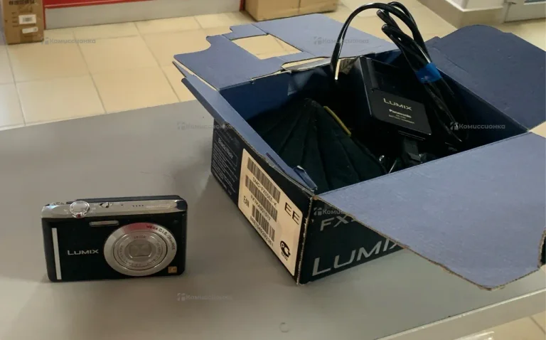 Фотоаппарат  lumix Panasonic dmc-fx55