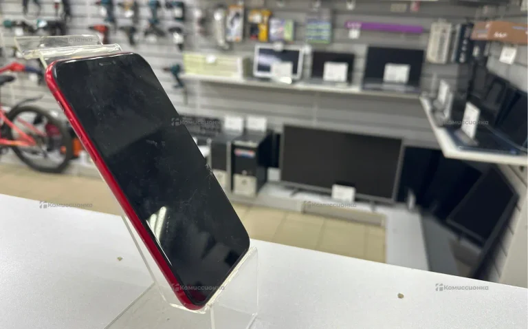 Apple iPhone XR 3/64 ГБ