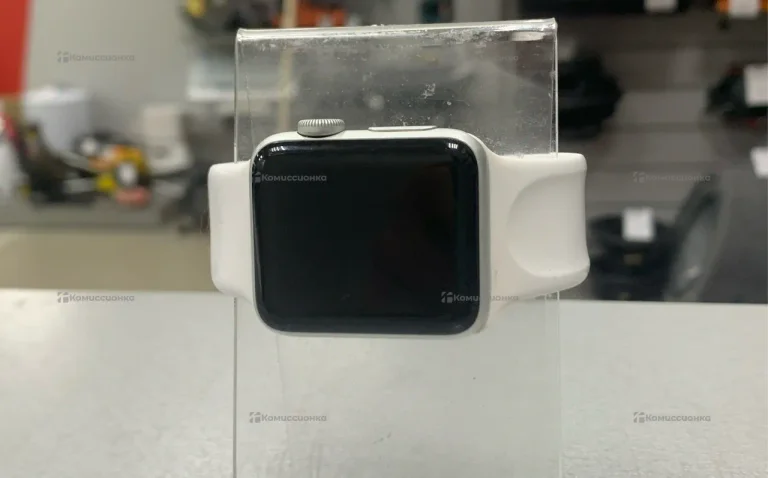 Часы  Apple Watch Series 3 38mm