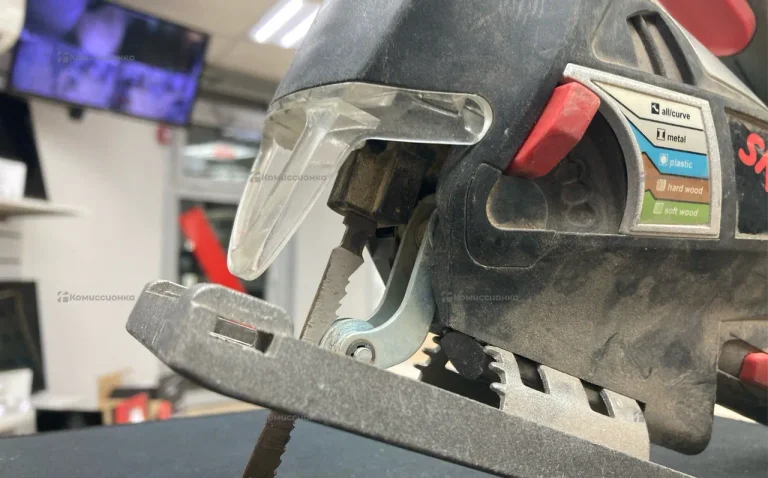 Электролобзик 4370 skill