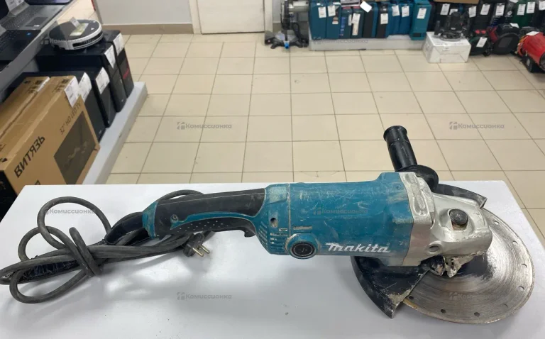 Ушм Makita GA 9050