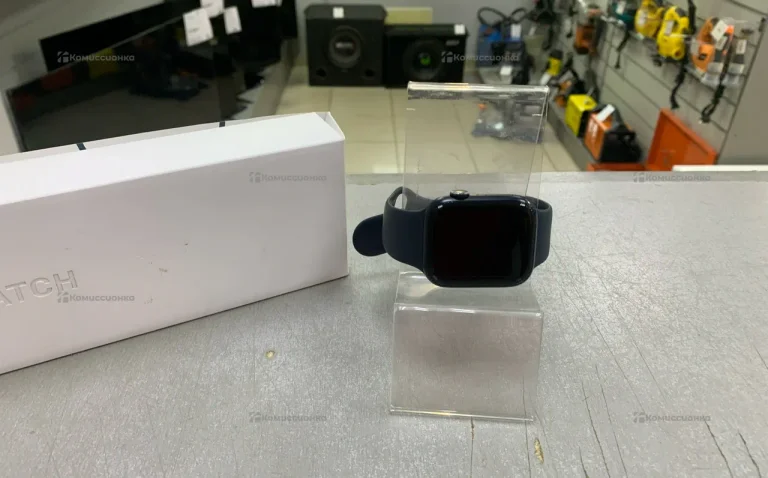 Умные часы Apple Watch 8 45mm