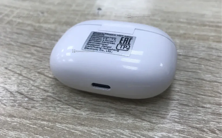 Наушники  MZT EE