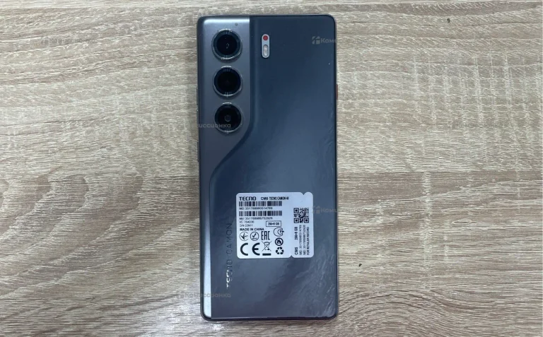 Tecno Camon 40 8/256 ГБ