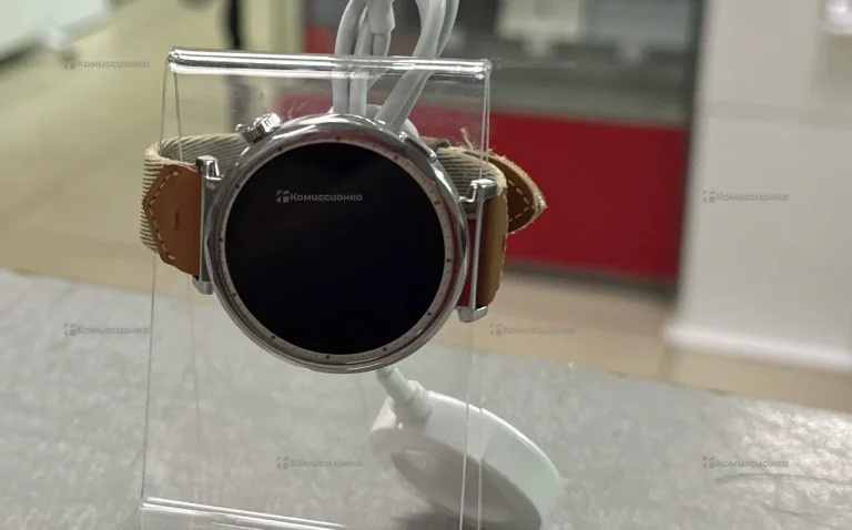 Часы  Huawei Watch 5