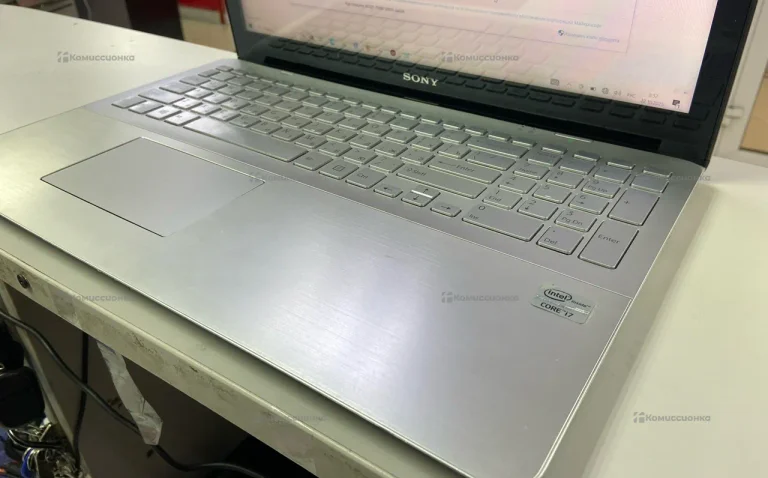 ноутбук Sony i7-3537U Сенсорный