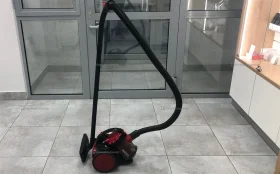 Пылесос  centek 1800вт