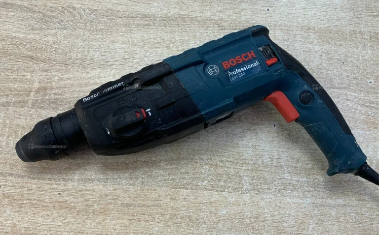 Перфоратор Bosch GBH 240