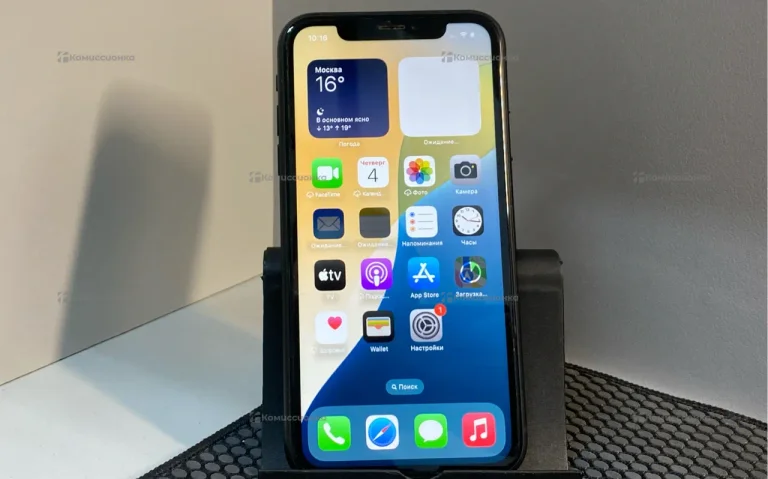 Apple iPhone XR 64ГБ