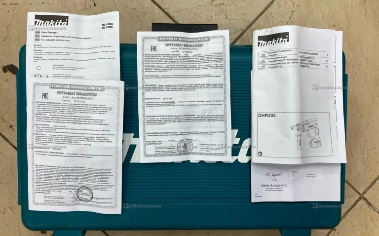 Перфоратор makita DHR202RFE 3.0Ач