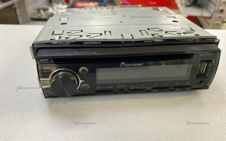 Автомагнитола  pioneer den-x3700ul