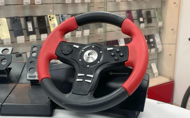 Игровой руль Logitech Formula Force