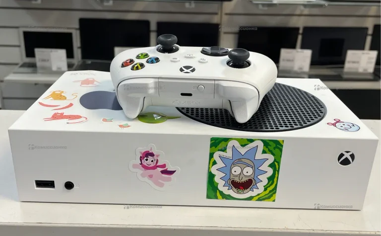 Приставка Xbox Series S 512 ГБ
