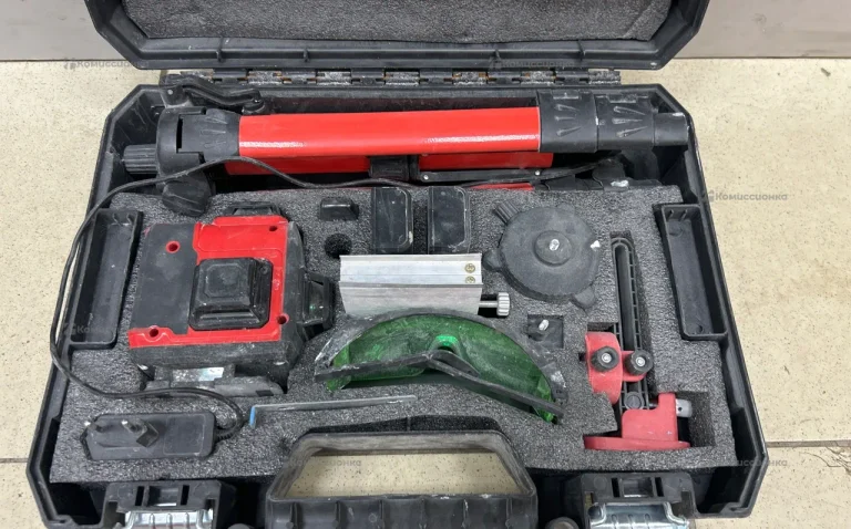 Лазерный уровень Milwaukee M16x
