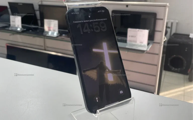 Apple iPhone 13 4/128 ГБ