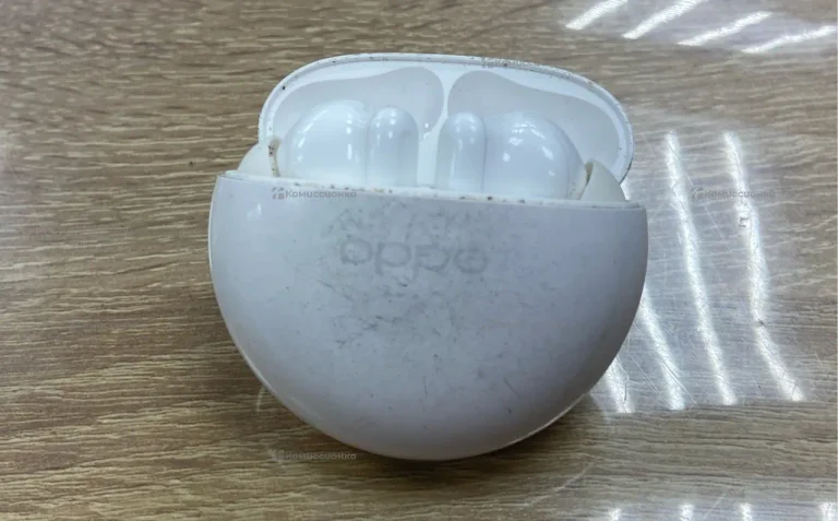 Наушники  Oppo