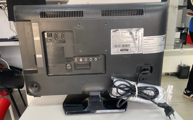 Телевизор Samsung Ue19H4000AK