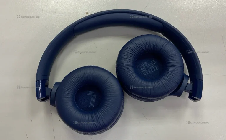Наушники  JBL TUNE 520